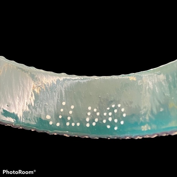 Hand-painted Stippled Lightweight Wood Bracelet - Picture 2 of 3